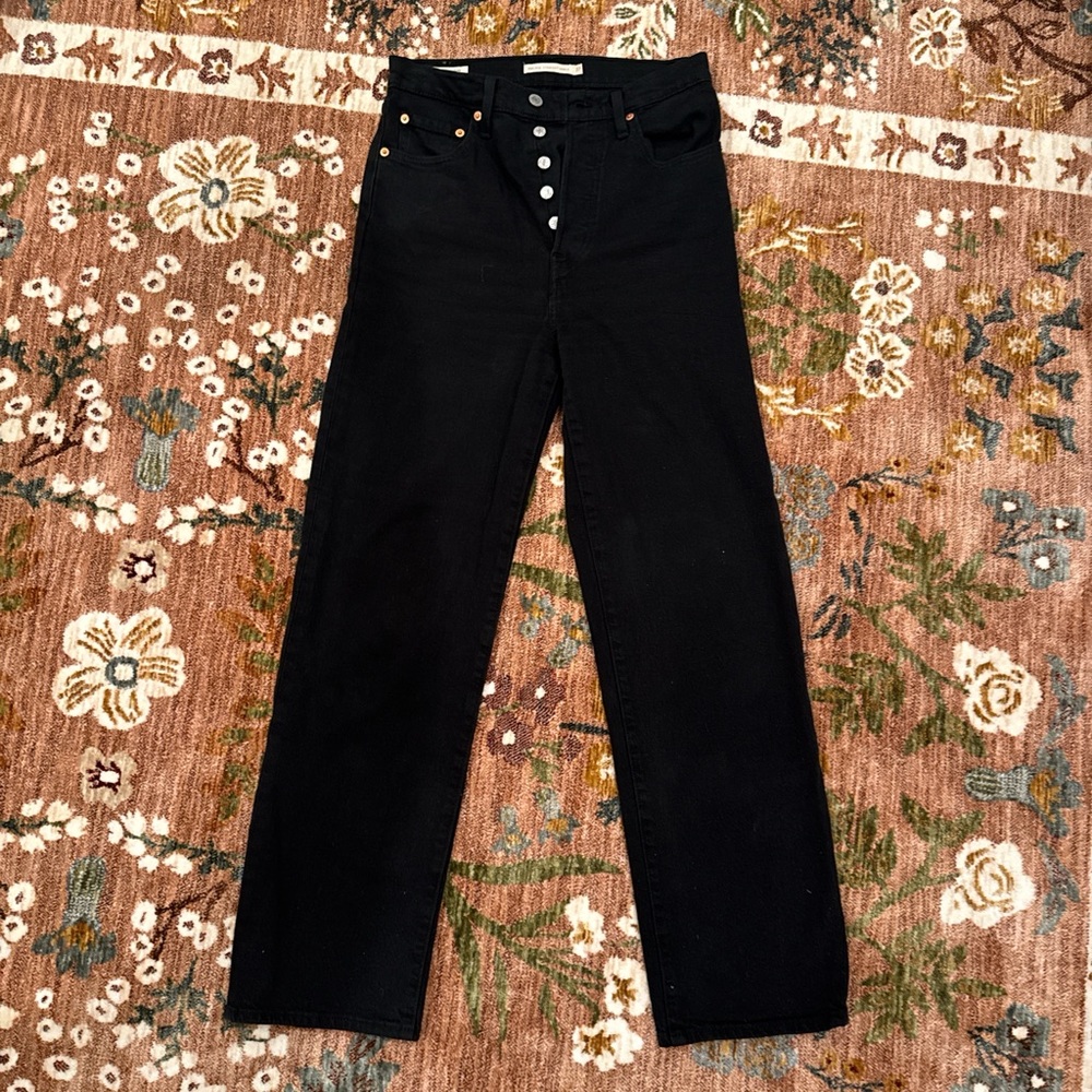 Levi's Women's High Rise Black Jeans
